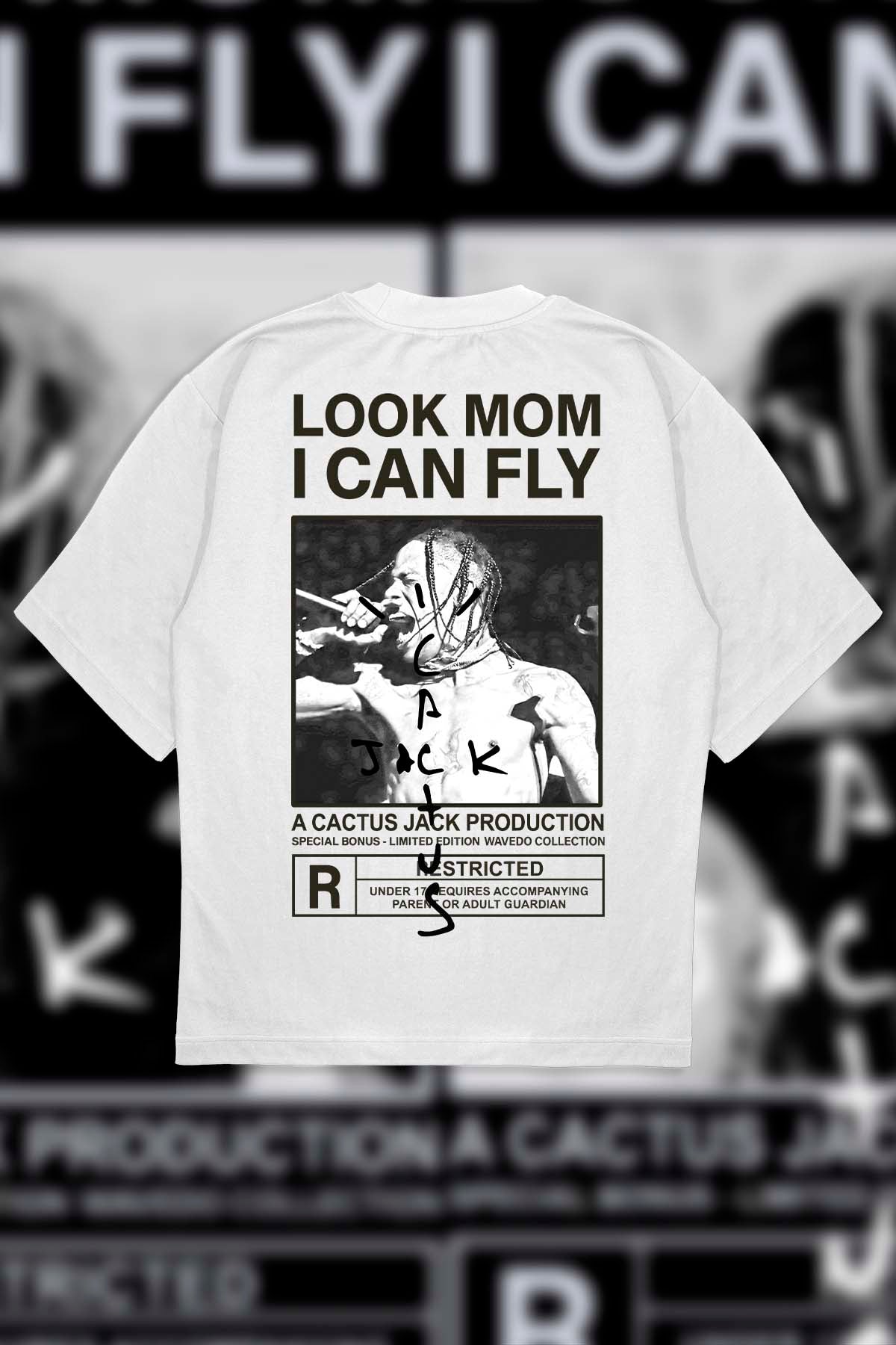 
                  
                    LOOK MOM W T-Shirt OVERSIZE
                  
                