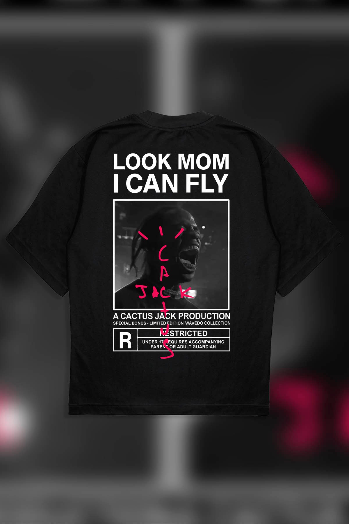 
                  
                    LOOK MOM I CAN FLY T-Shirt OVERSIZE
                  
                